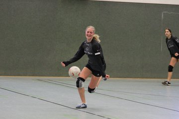Bild 75 - U18w 2.Tag am 3.12.11